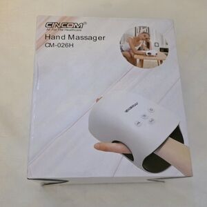 Cincom Hand Massager Hand Spa W/ Soothing Heat Black CM-026H New Open box as pic